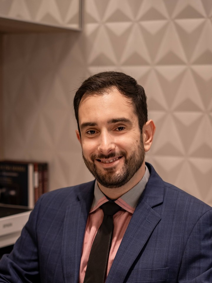 Dr. Rodrigo Kouzak, mastologista
